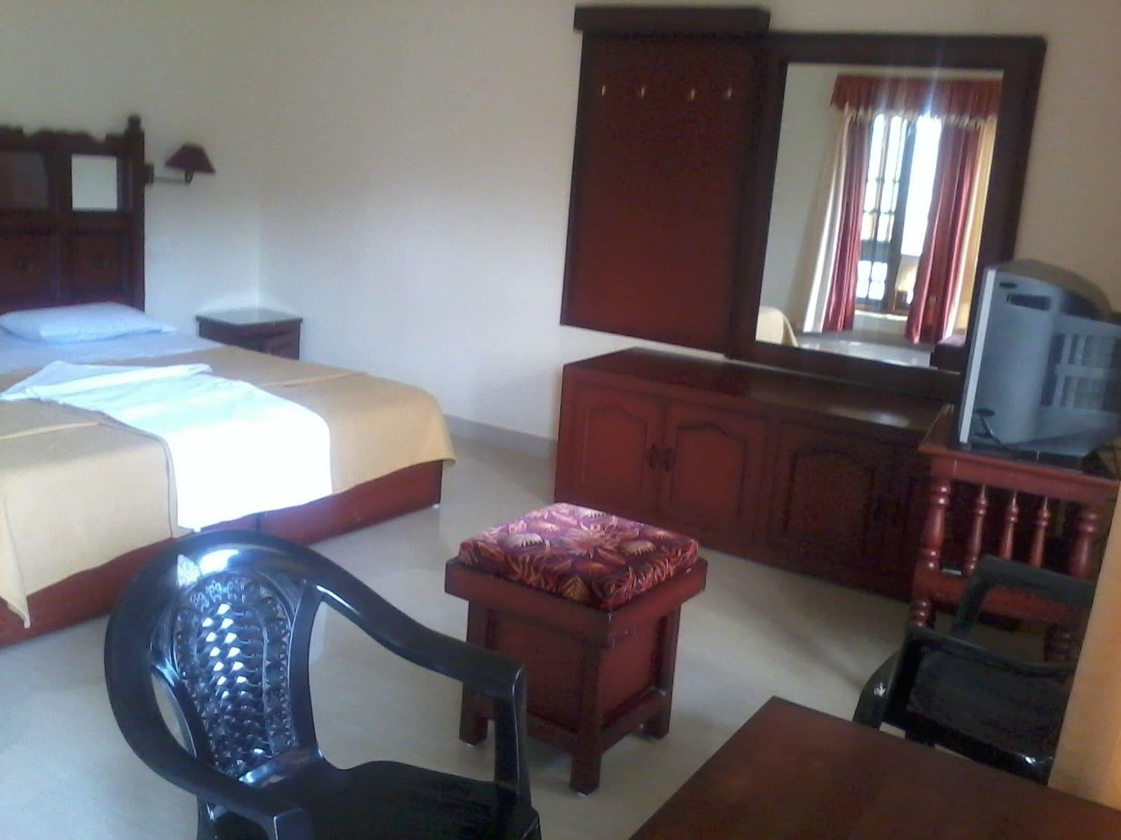Jungle Palace Homestay Thekkady Eksteriør bilde