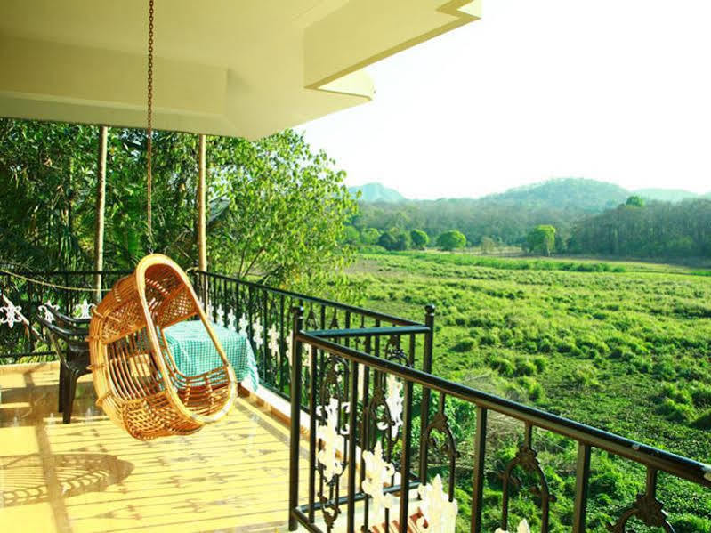 Jungle Palace Homestay Thekkady Eksteriør bilde